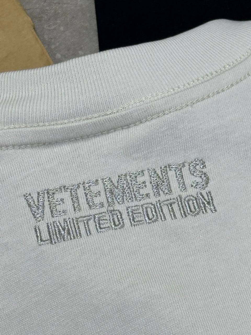Футболка Vetements Logo — фото 9