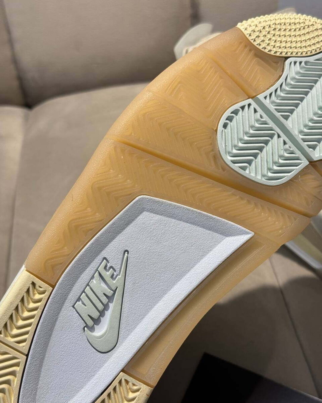 Air Jordan 4 Retro SP Sail — изображение 8