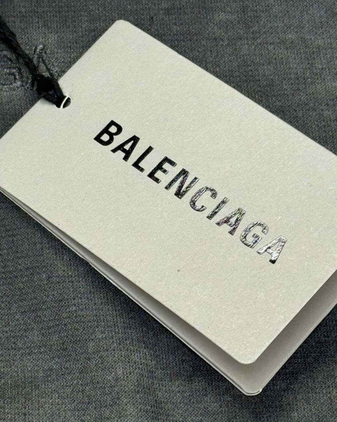 Футболка Balenciaga — изображение 7