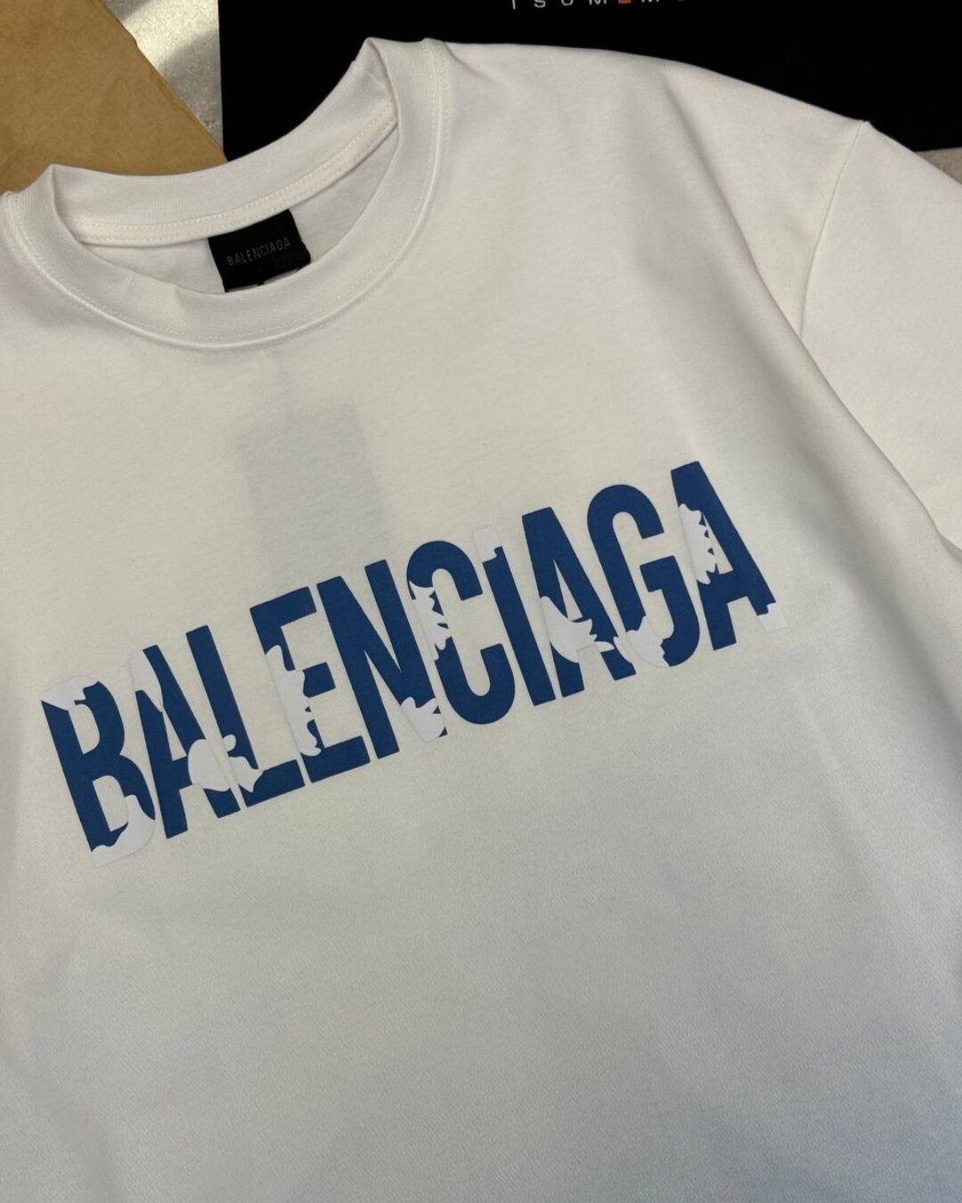 Футболка Balenciaga — изображение 4