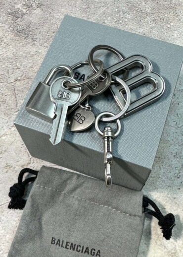 Брелок Balenciaga