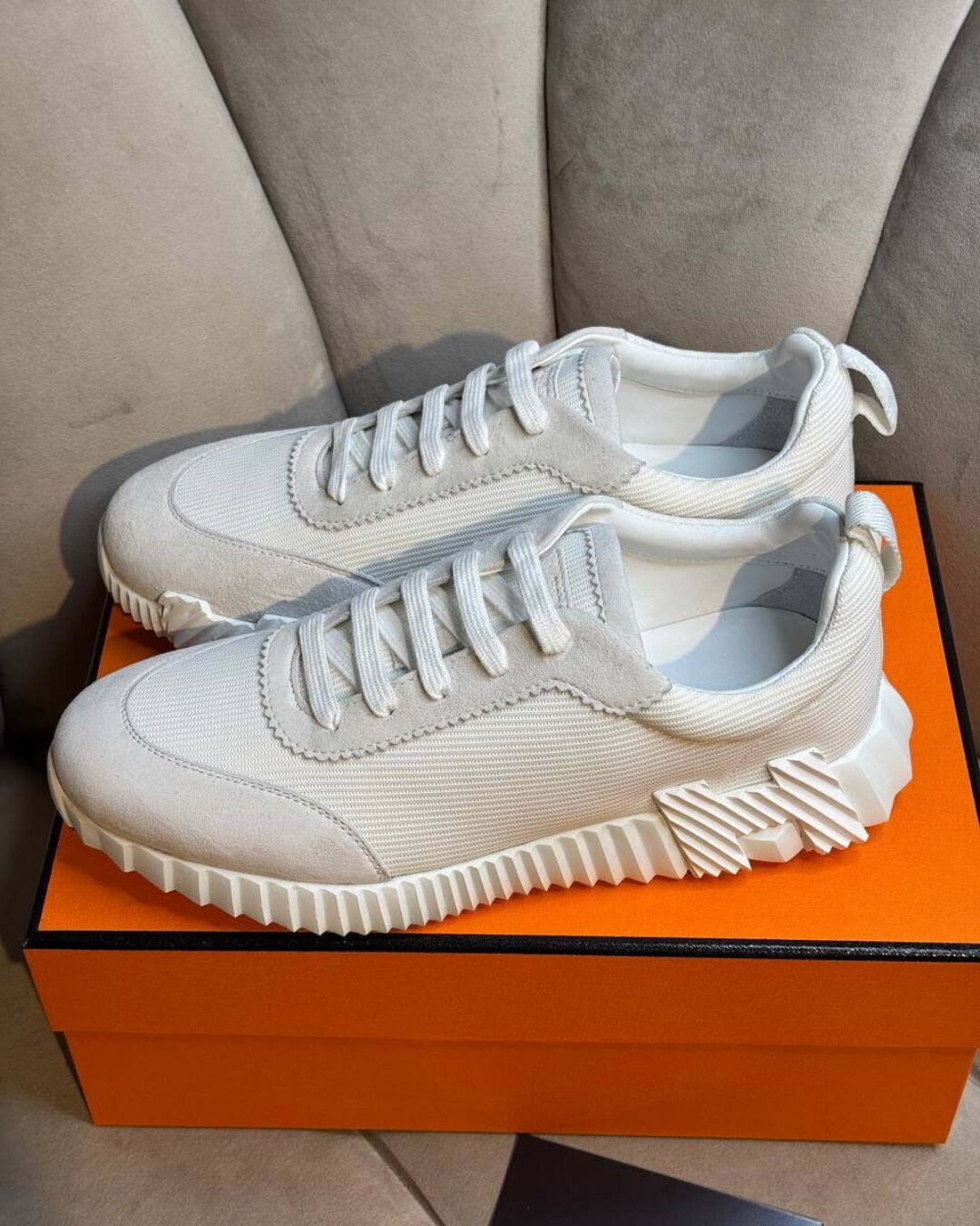 Кроссовки Hermes — изображение 3