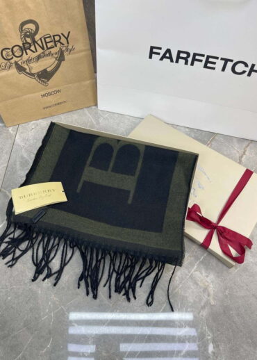 Шарф Burberry