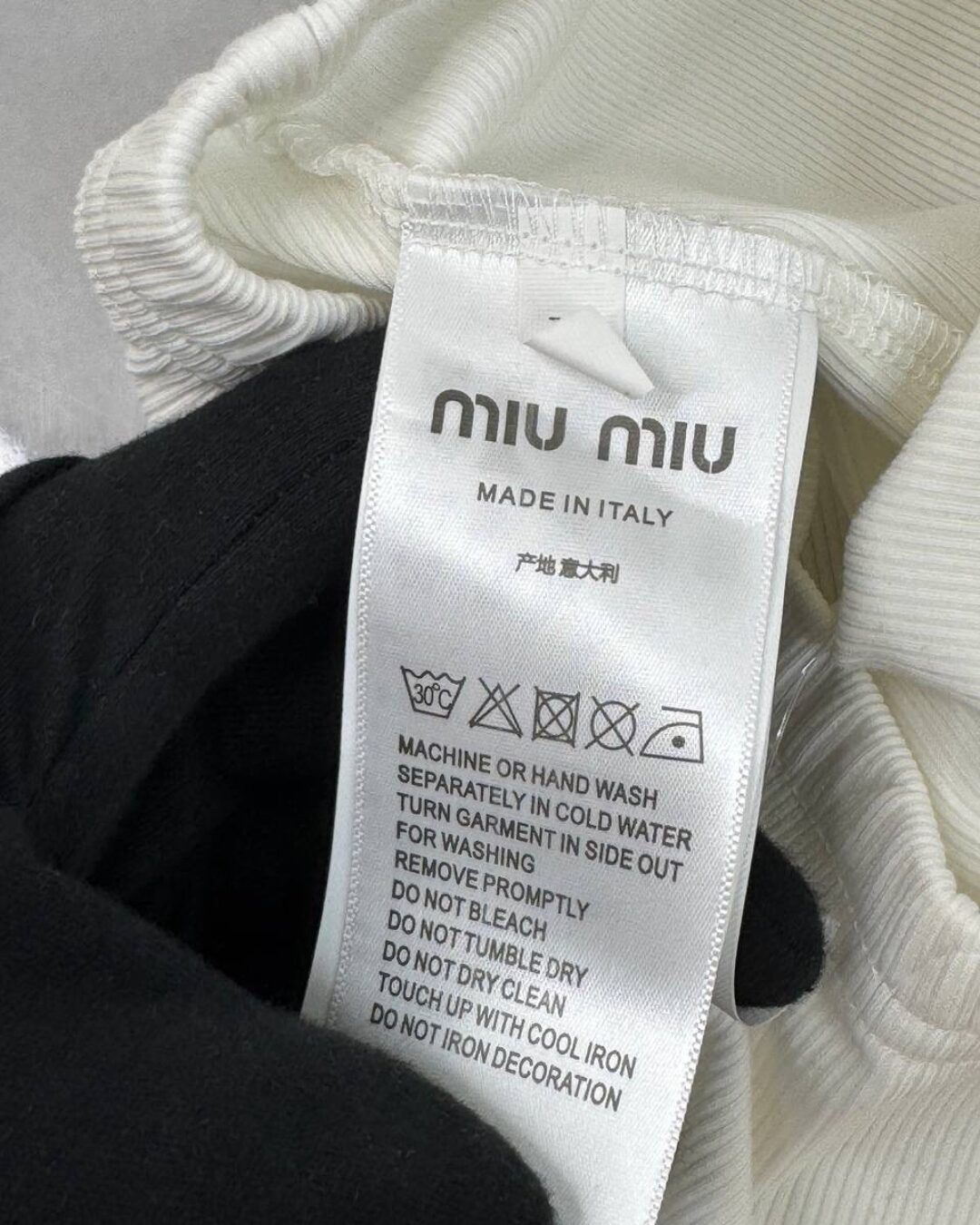 Трикотажные боксерские шорты в рубчик Miu Miu — изображение 10