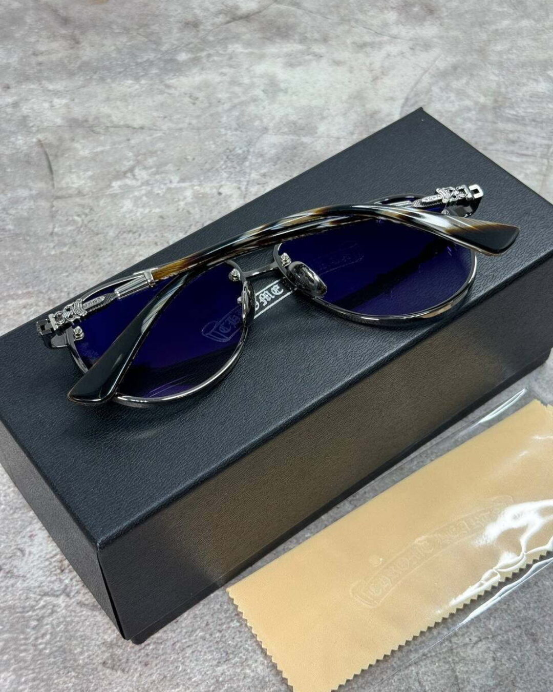 Очки Chrome Hearts — изображение 3