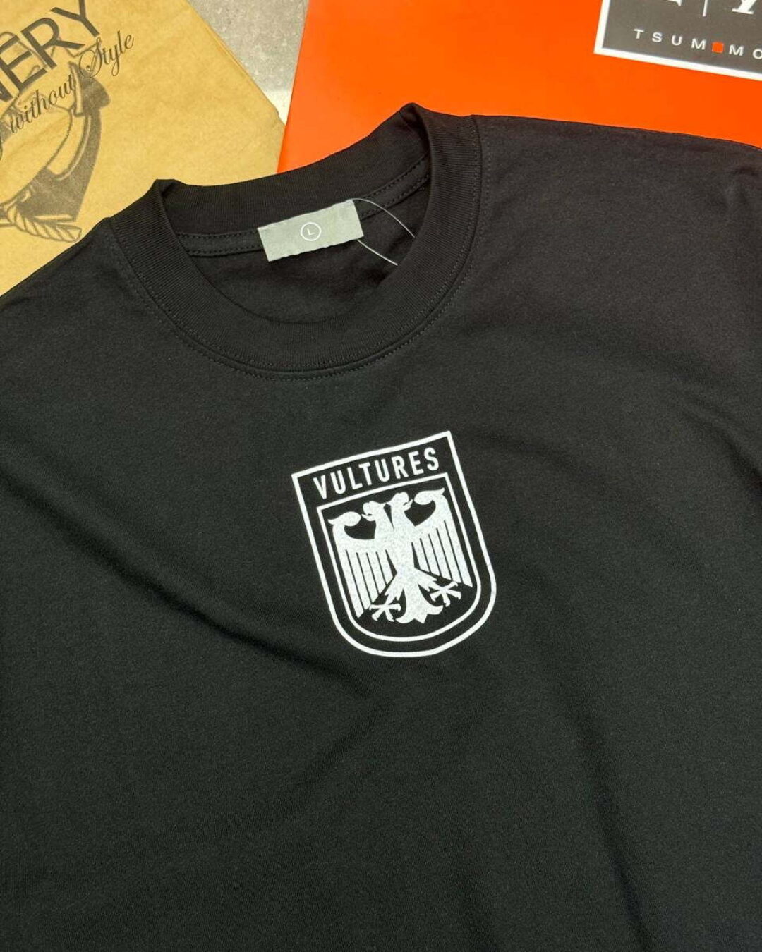 Футболка Vultures — изображение 3