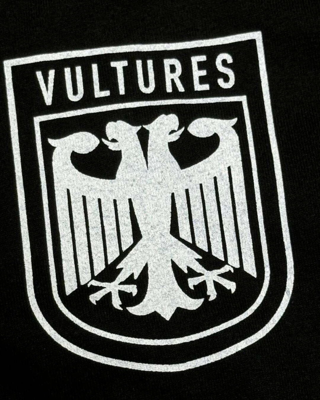 Футболка Vultures — изображение 4