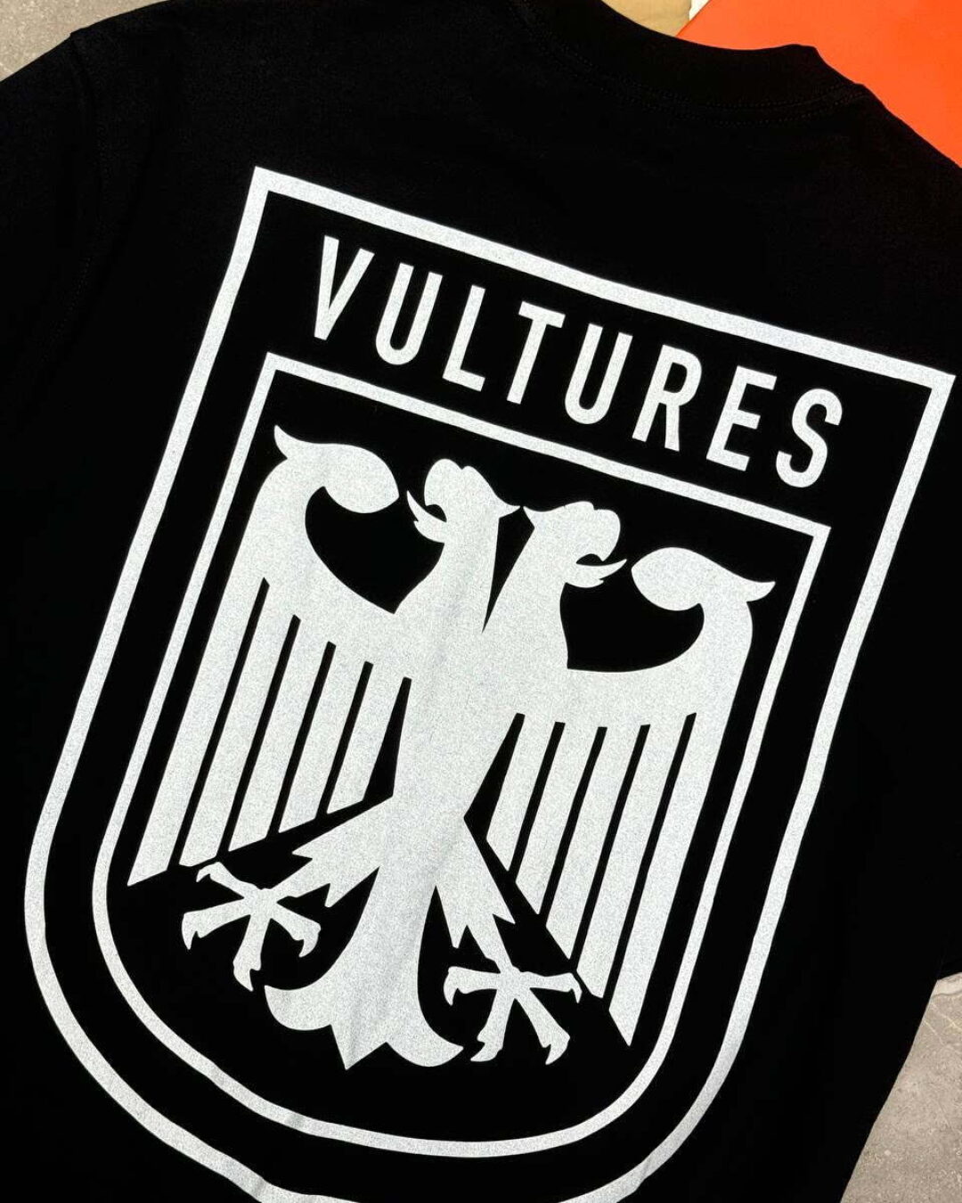 Футболка Vultures — изображение 9