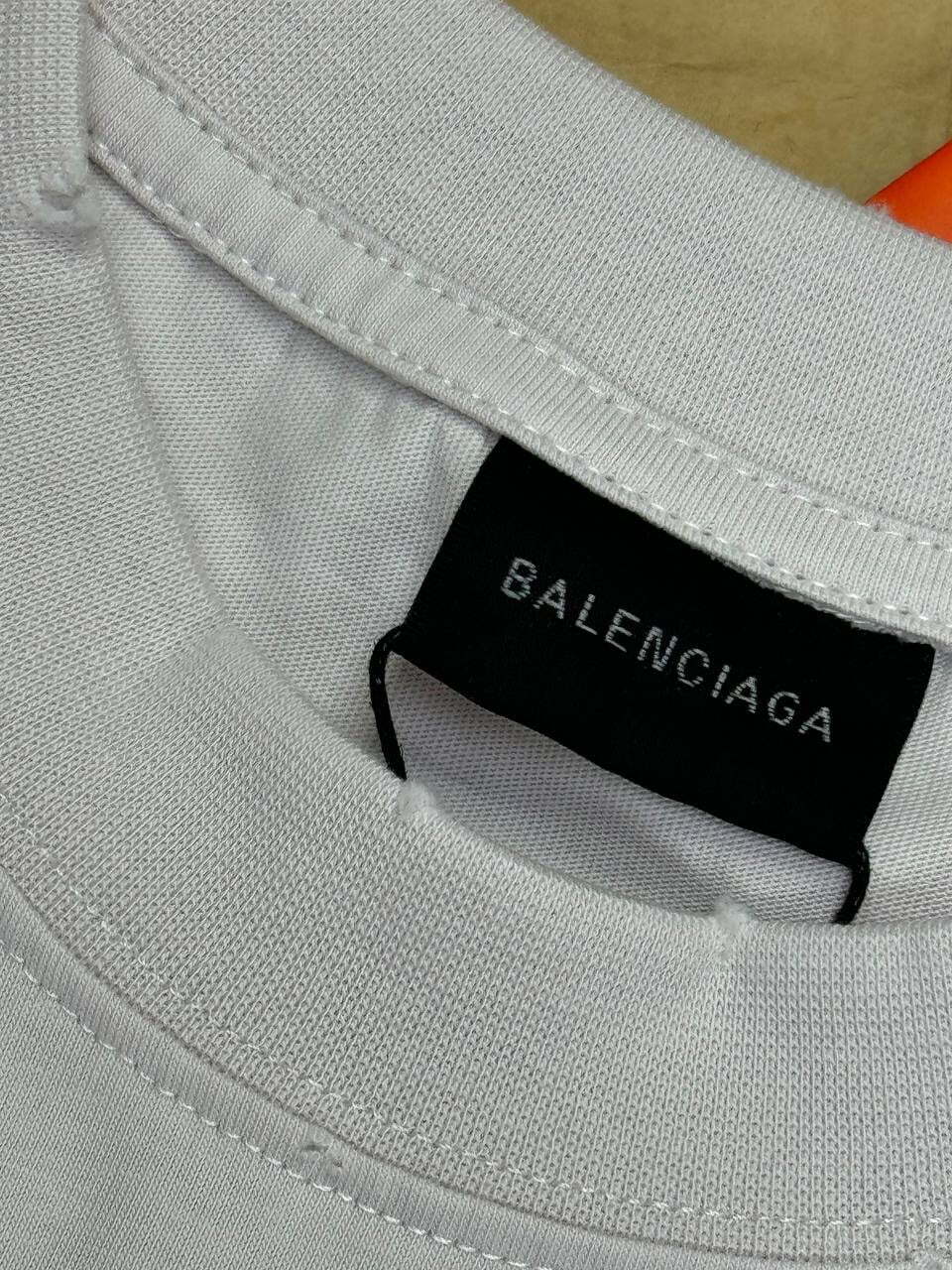 Футболка Balenciaga — фото 4
