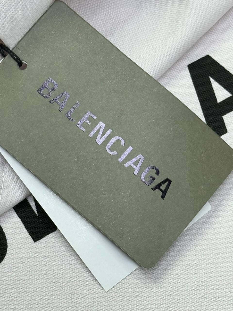 Футболка Balenciaga — фото 8