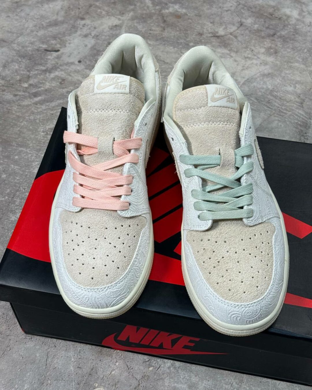 Кеды Air Jordan Give Them Flowers — изображение 2