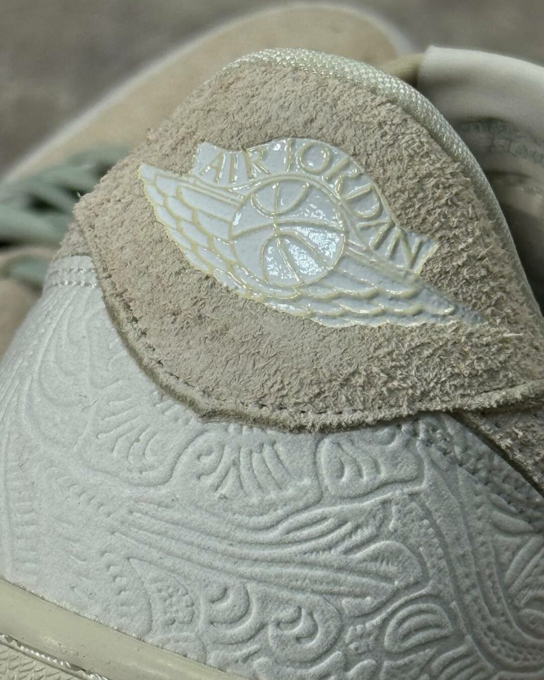 Кеды Air Jordan Give Them Flowers — изображение 3