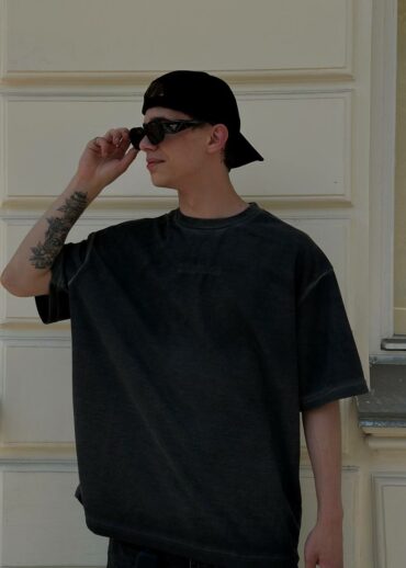 Футболка Balenciaga