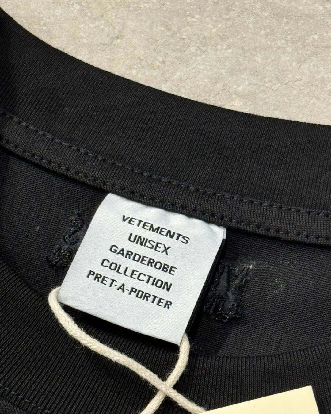 Футболка Vetements Logo — изображение 4