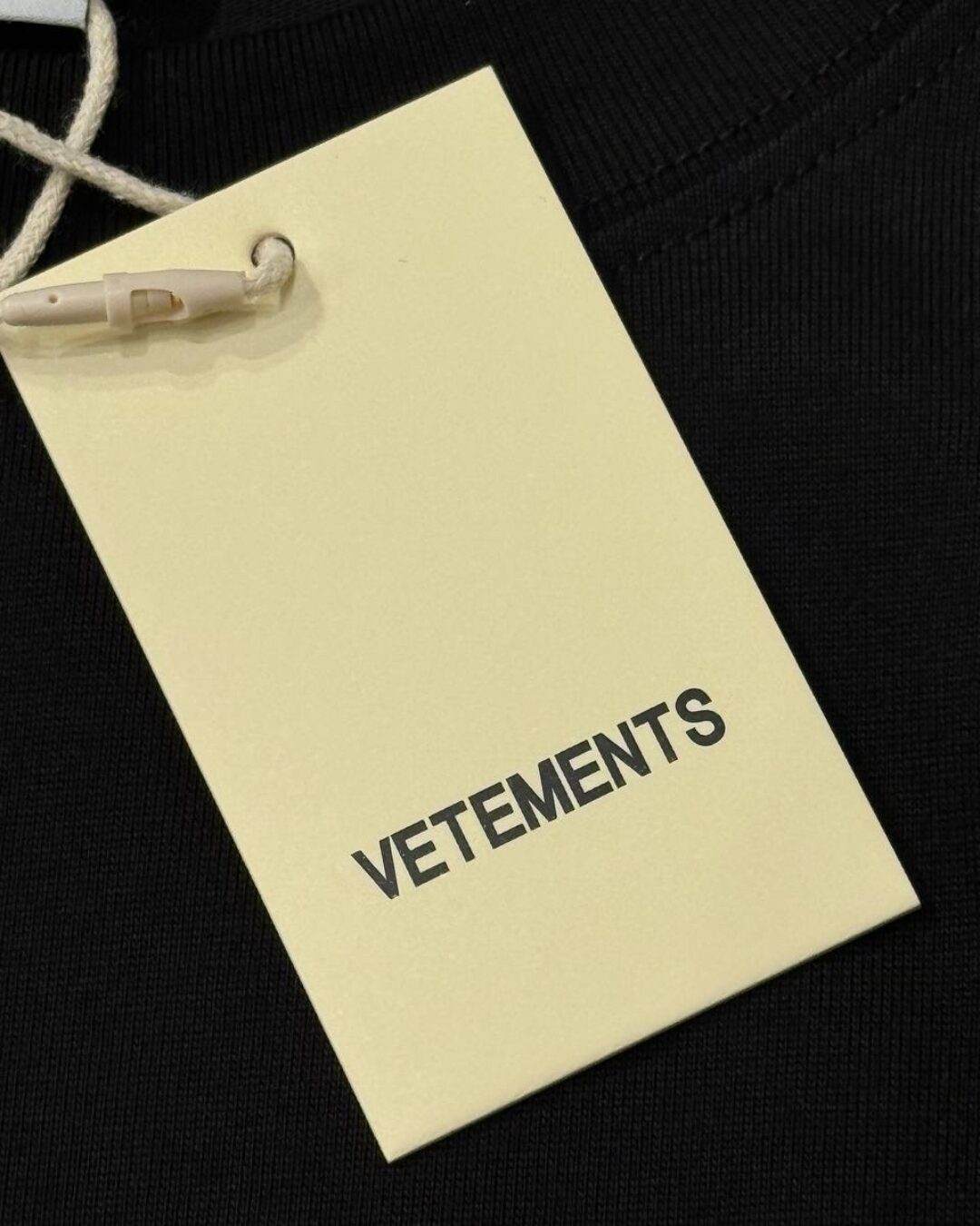 Футболка Vetements Logo — изображение 6
