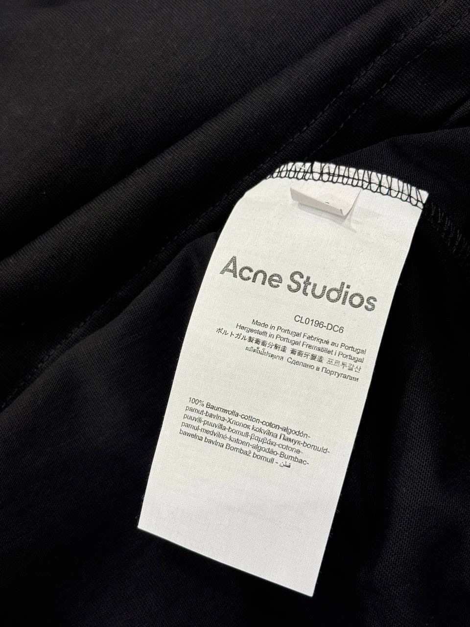 Футболка Acne Studios — фото 10