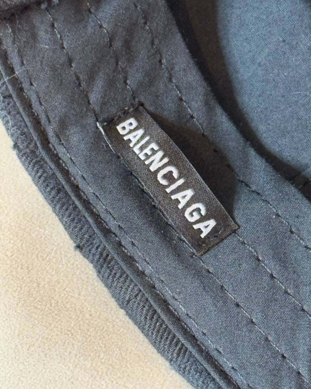 Кепка Balenciaga — изображение 6