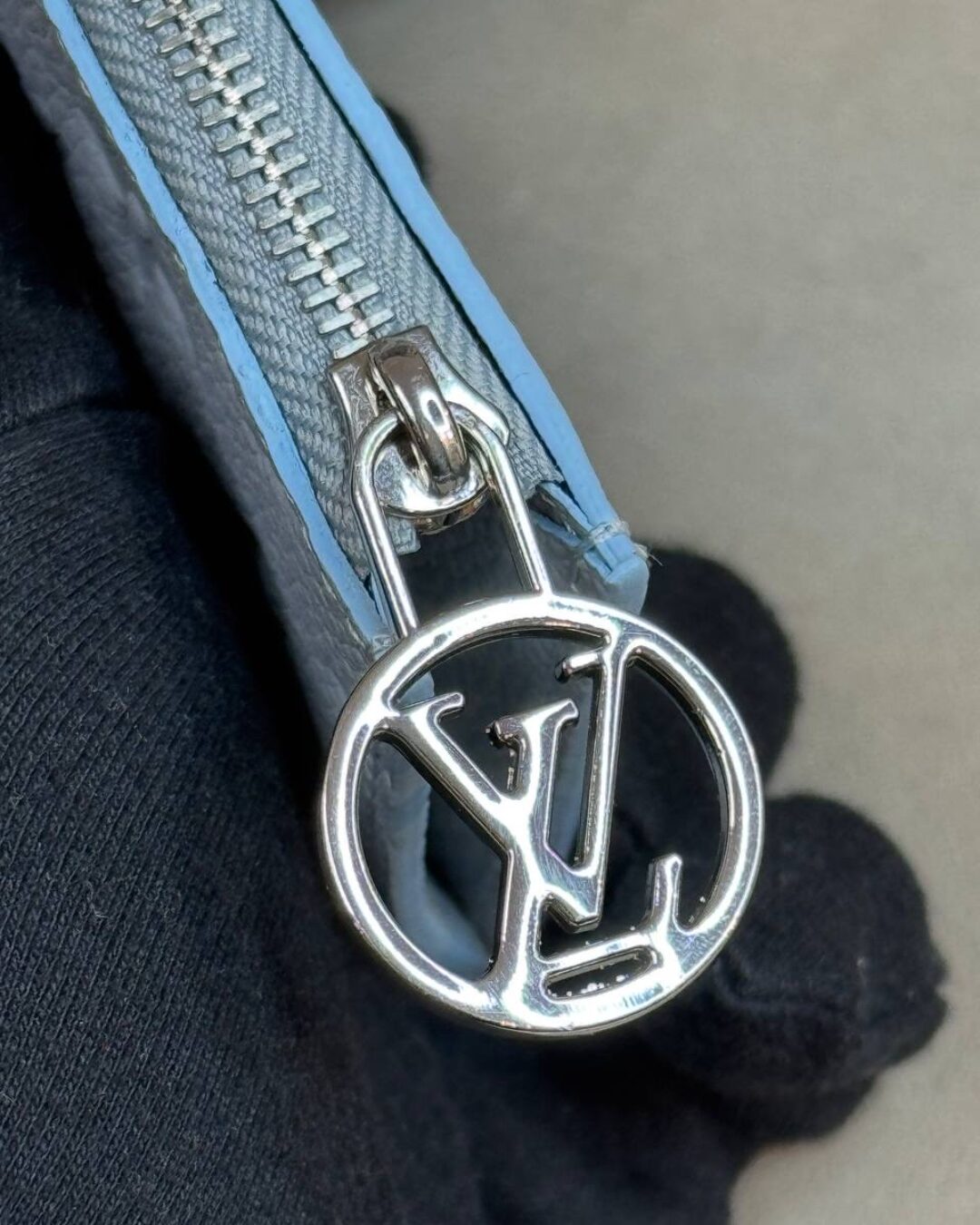 Картхолдер Louis Vuitton — изображение 3