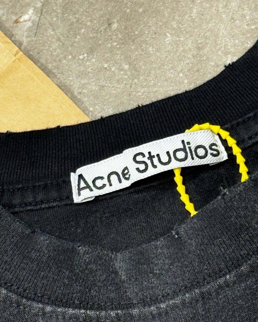 Футболка Acne Studios — изображение 8