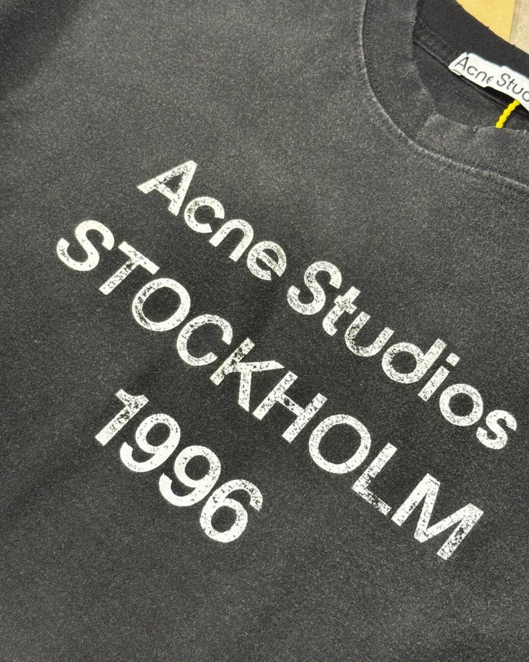 Футболка Acne Studios — изображение 5
