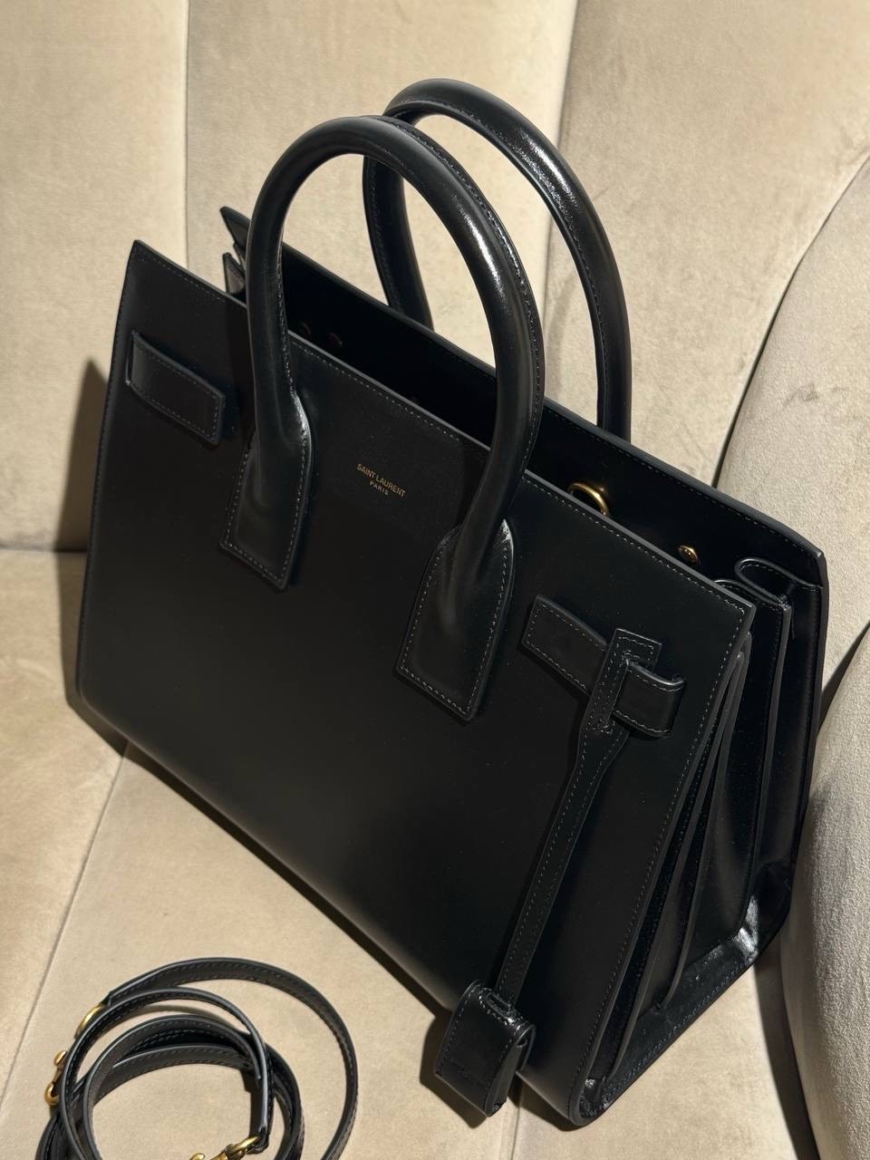 Сумка Saint Laurent Sac de Jour — фото 4