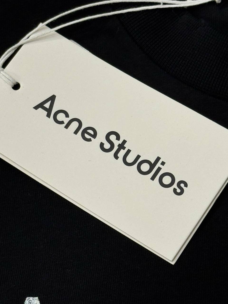 Футболка Acne Studios — фото 9