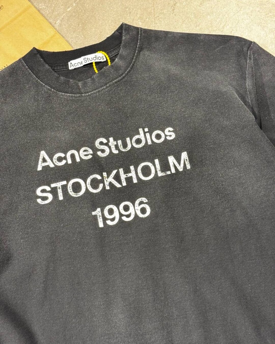 Футболка Acne Studios — изображение 4