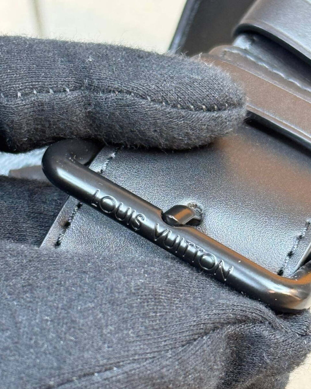 Сумка Louis Vuitton Moon Crossbody — изображение 7