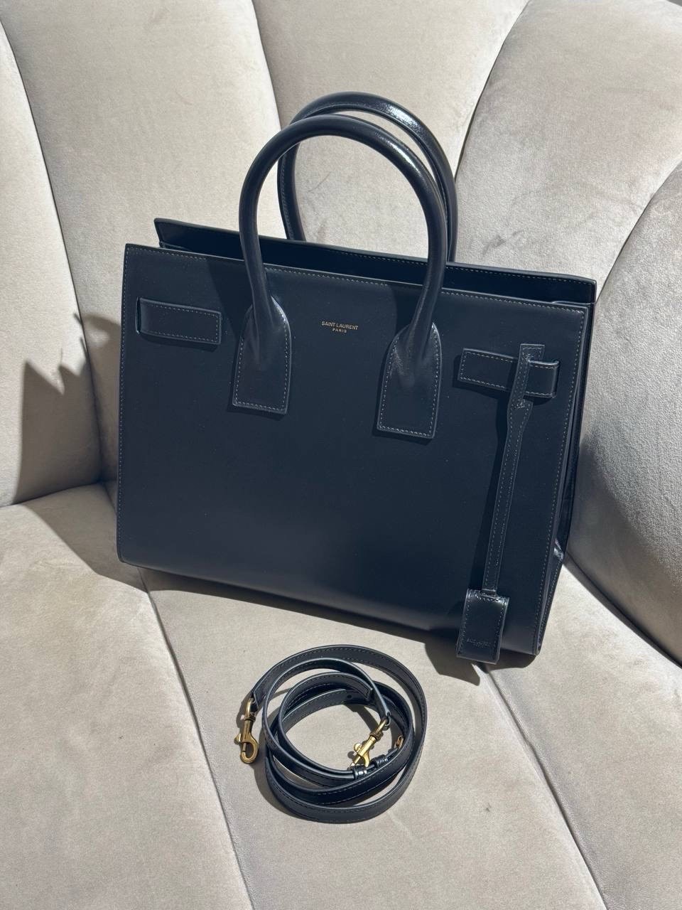 Сумка Saint Laurent Sac de Jour — фото 3