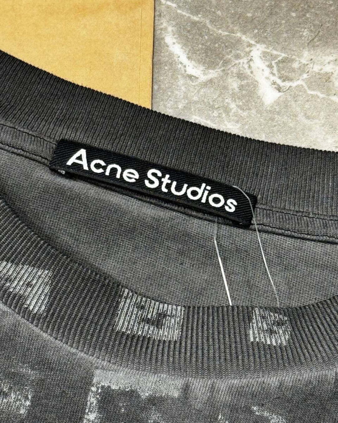 Футболка Acne Studios — изображение 4