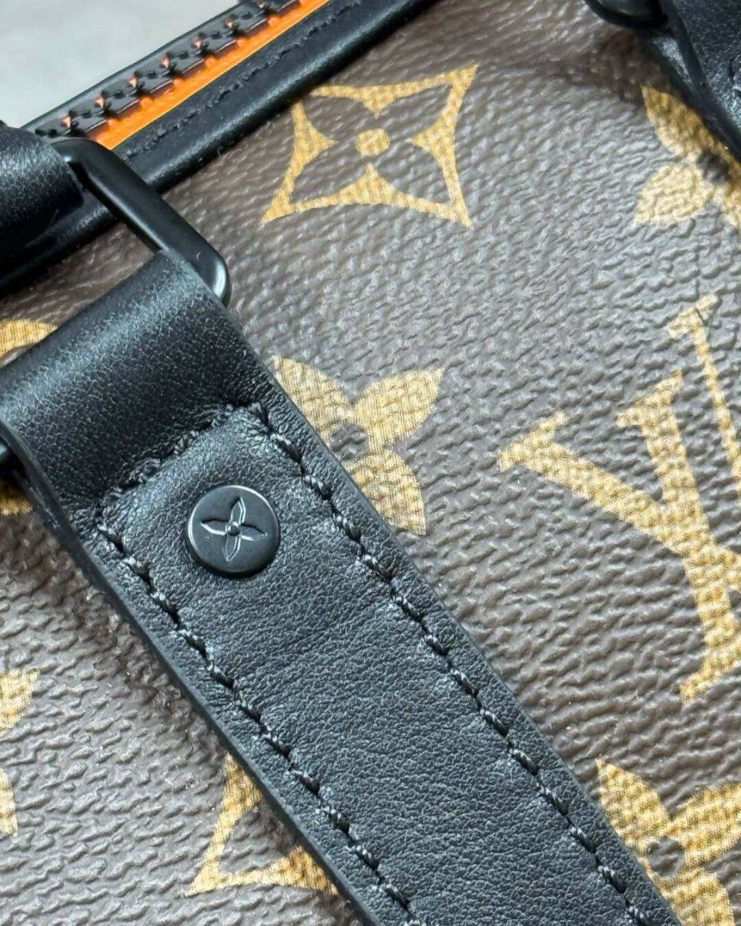 Cумка Louis Vuitton Keepall (XS) — изображение 10