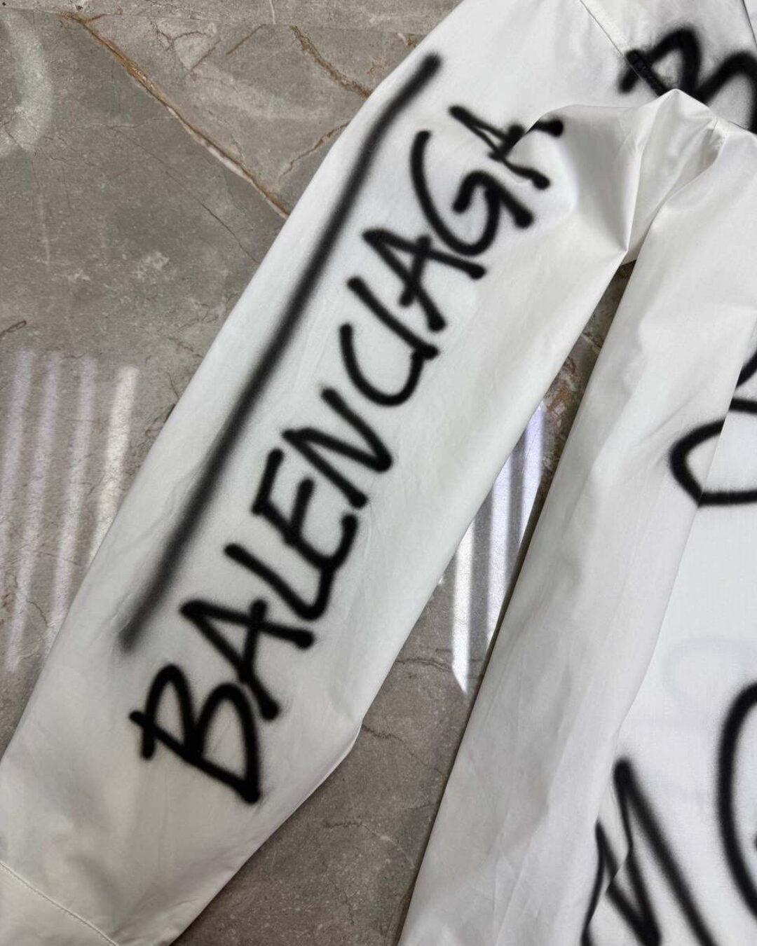 Рубашка Balenciaga — изображение 9