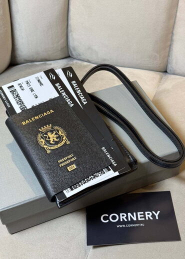 Клатч Balenciaga