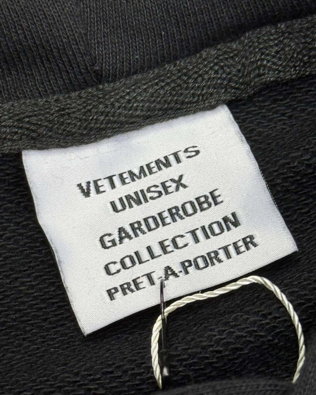 Худи Vetements — изображение 9