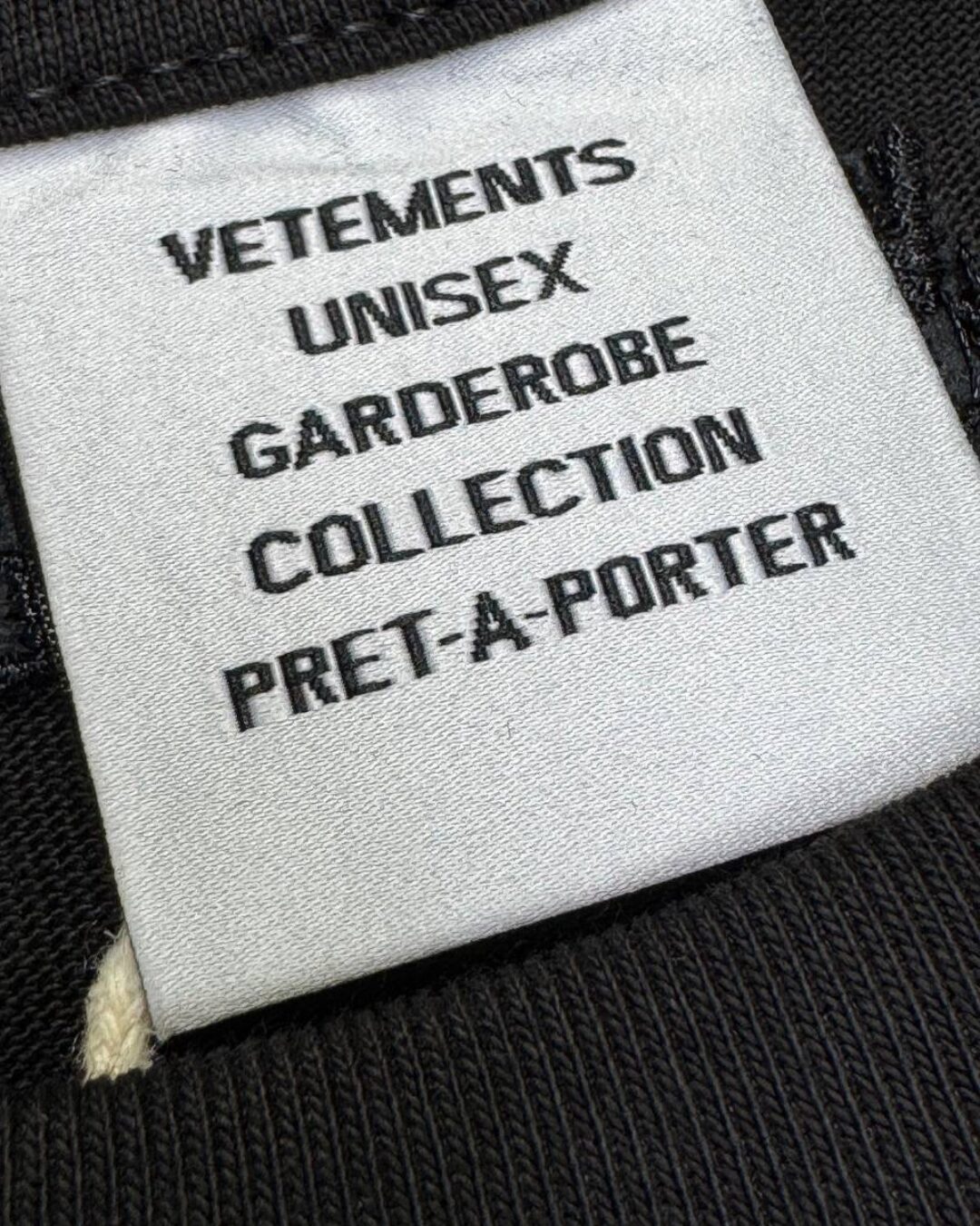 Футболка Vetements — изображение 7