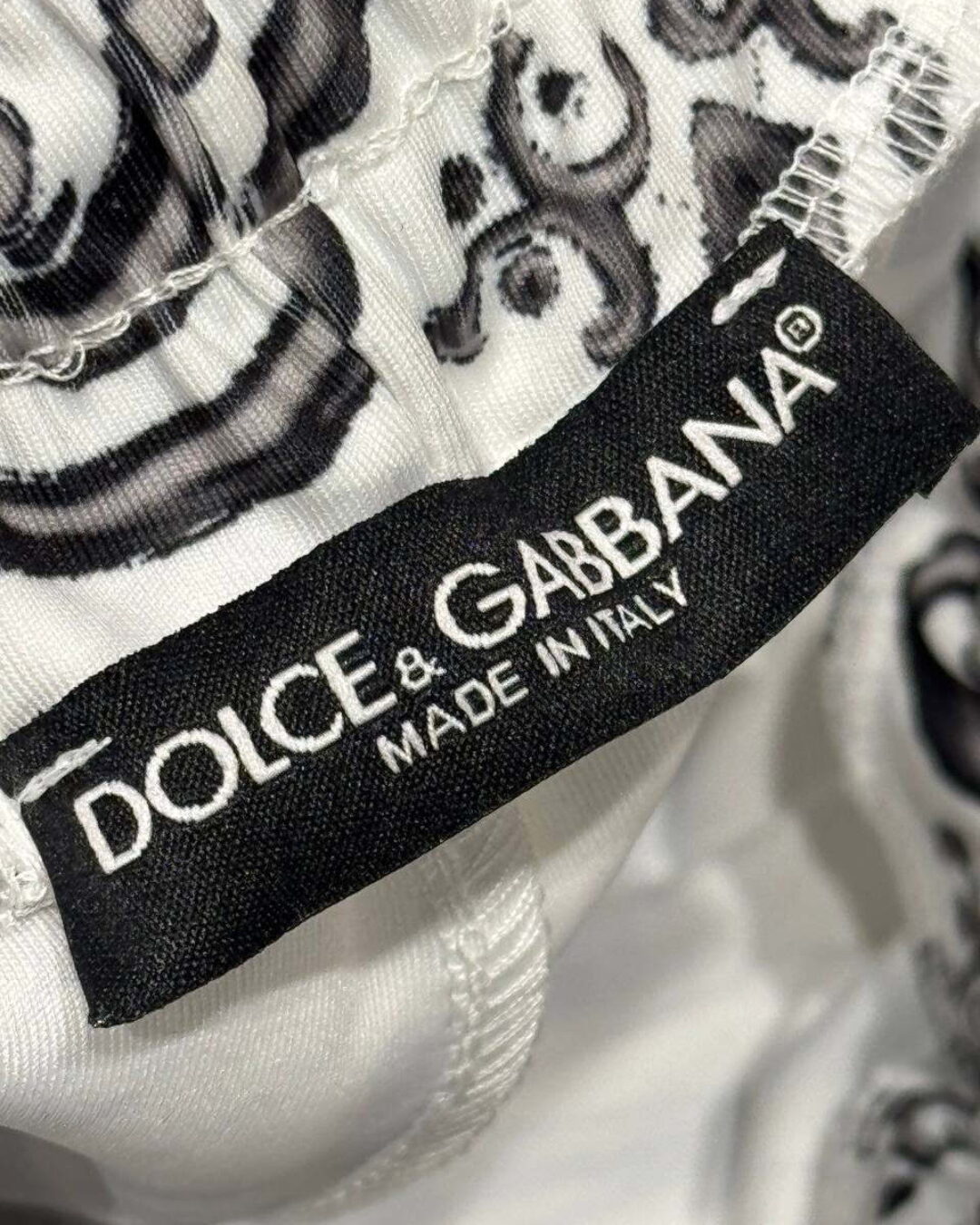 Костюм Dolce & Gabbana — изображение 8
