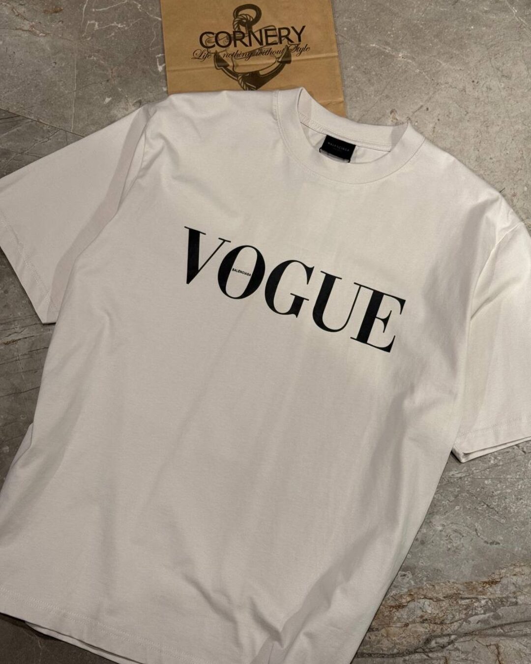 Футболка Balenciaga — изображение 5