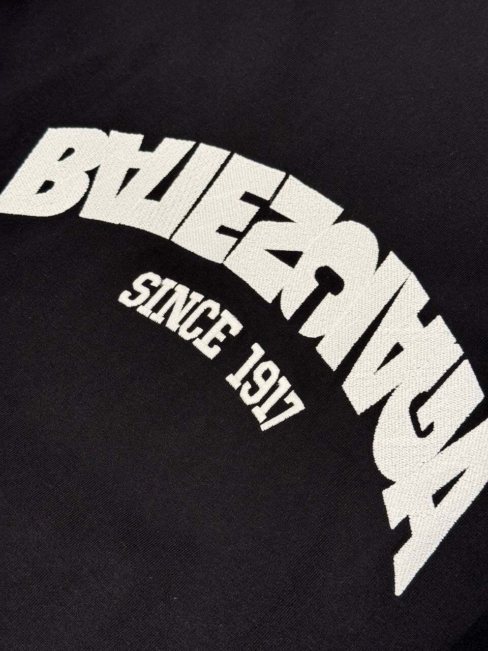 Футболка Balenciaga — фото 7