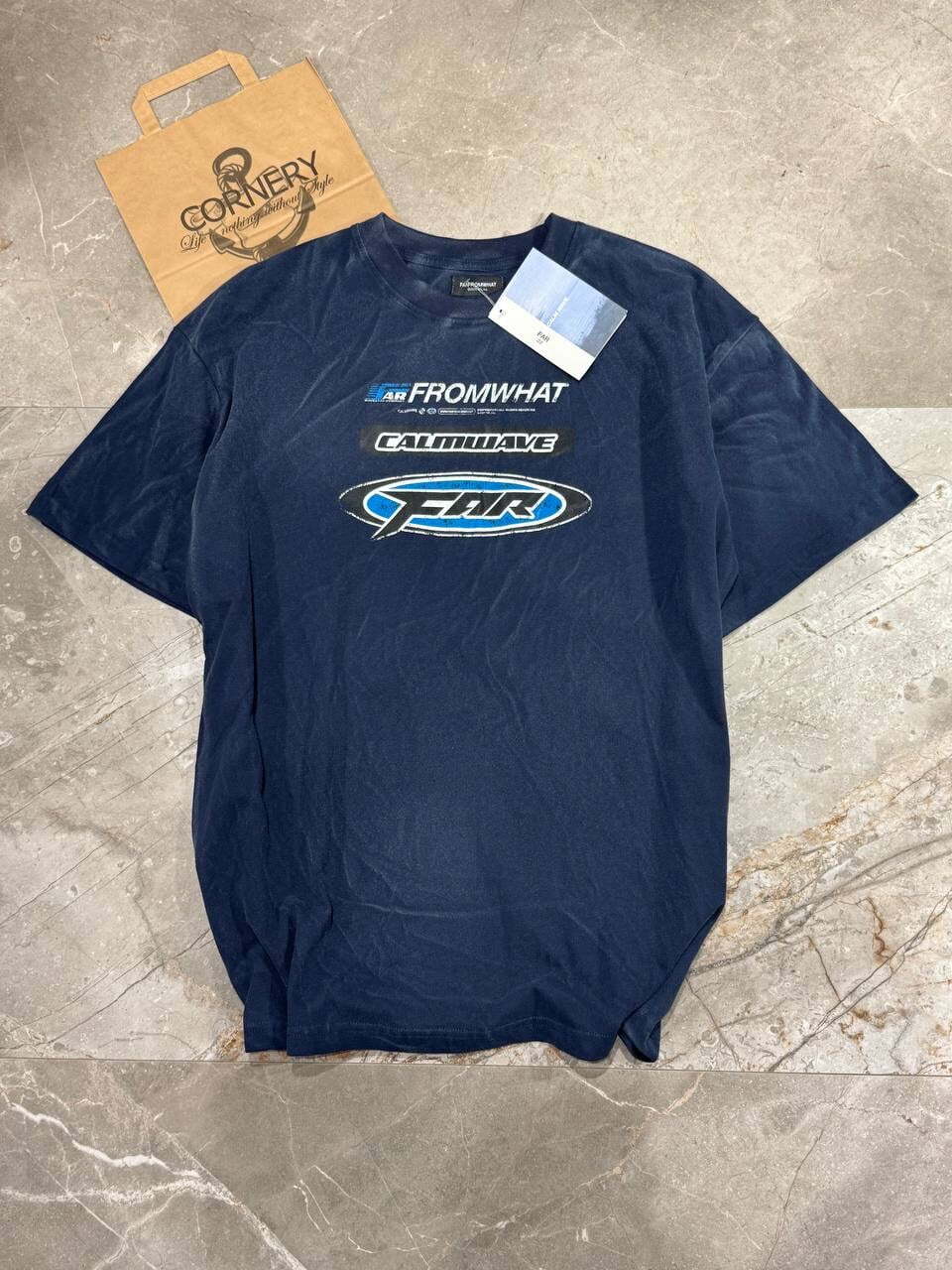 Футболка Far From What