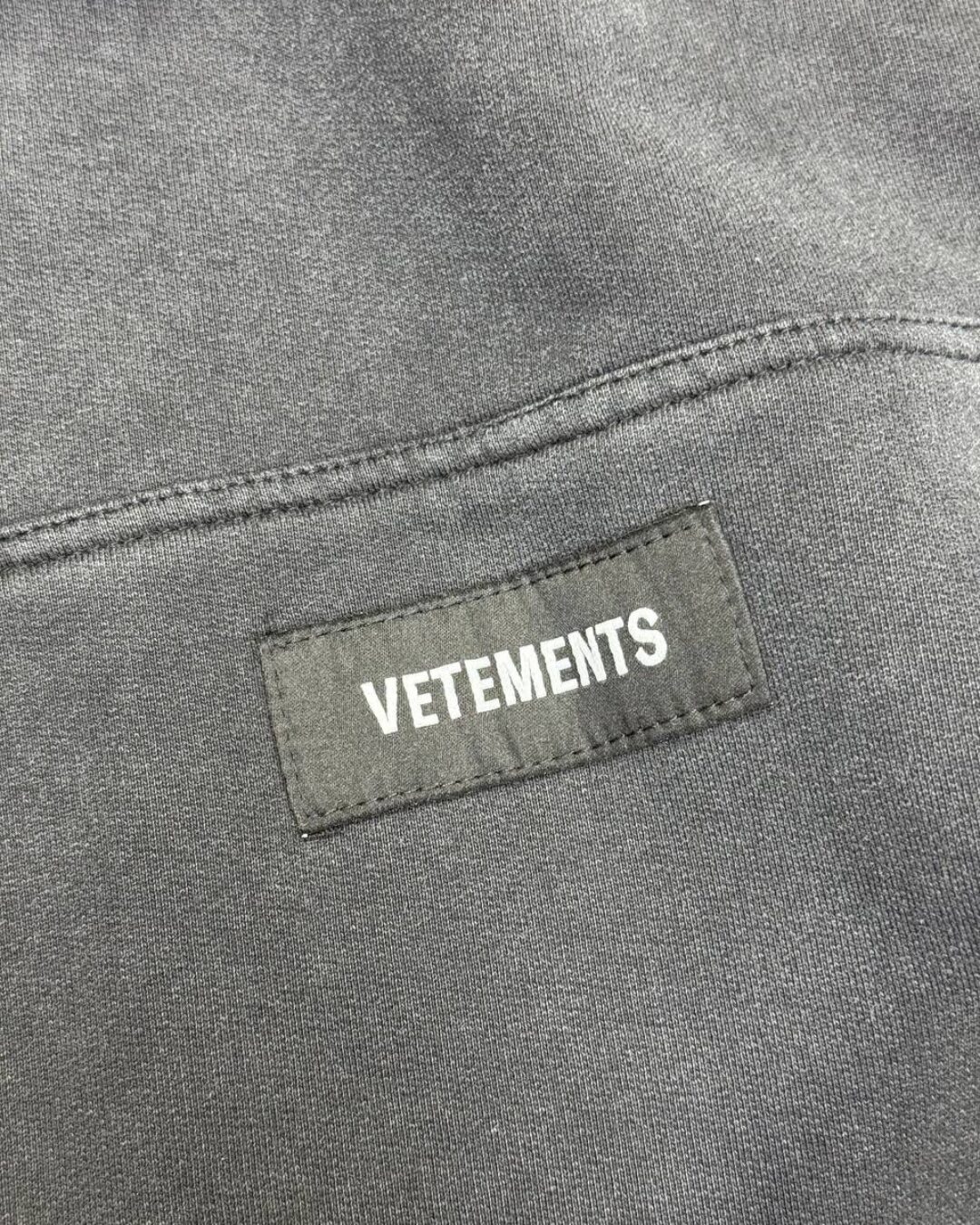 Худи Vetements — изображение 6