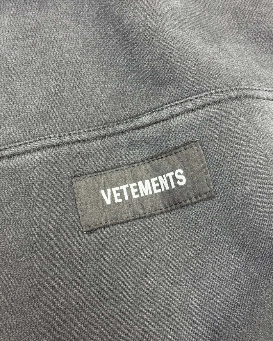 Худи Vetements — изображение 6