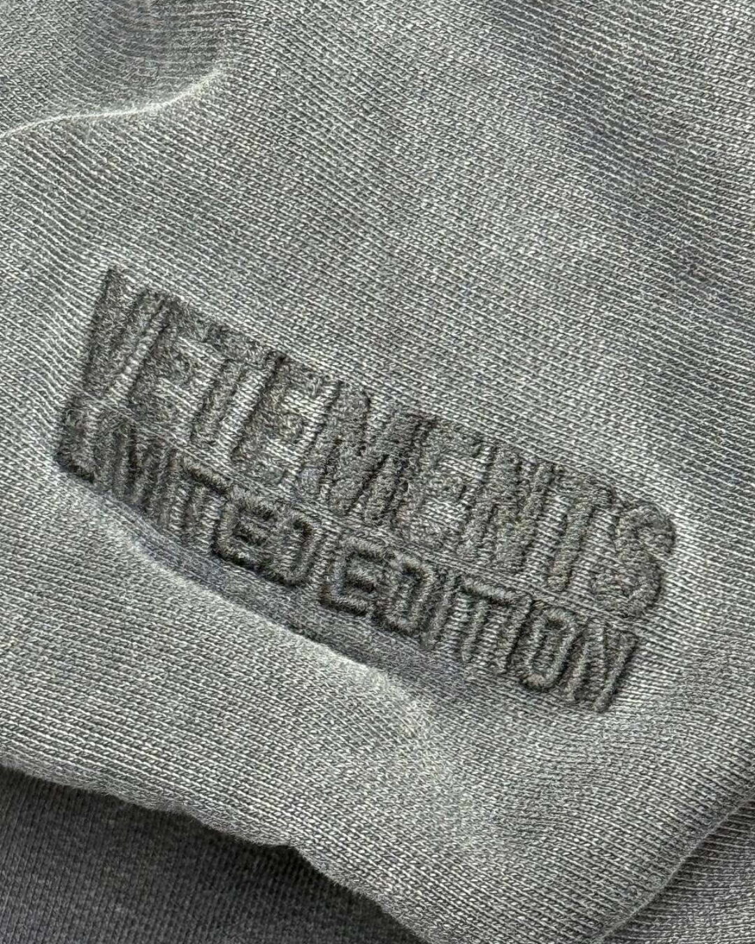 Худи Vetements — изображение 8