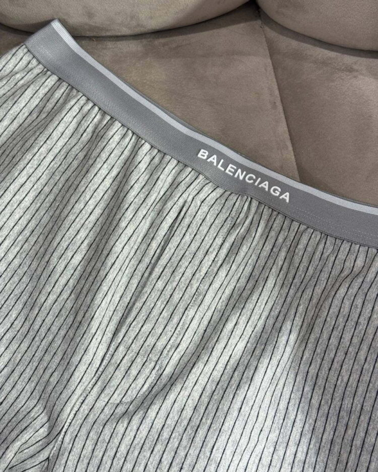 Трусы Balenciaga — фото 2