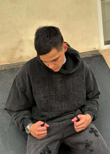 Худи Vetements