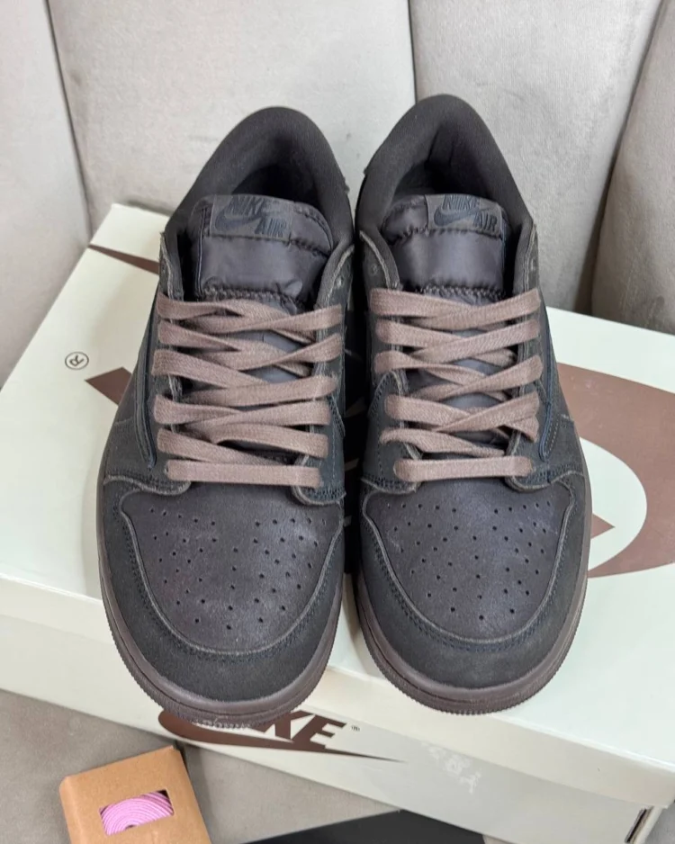 Кеды Nike Travis Scott x Air Jordan 1 Velvet Brown — фото 3