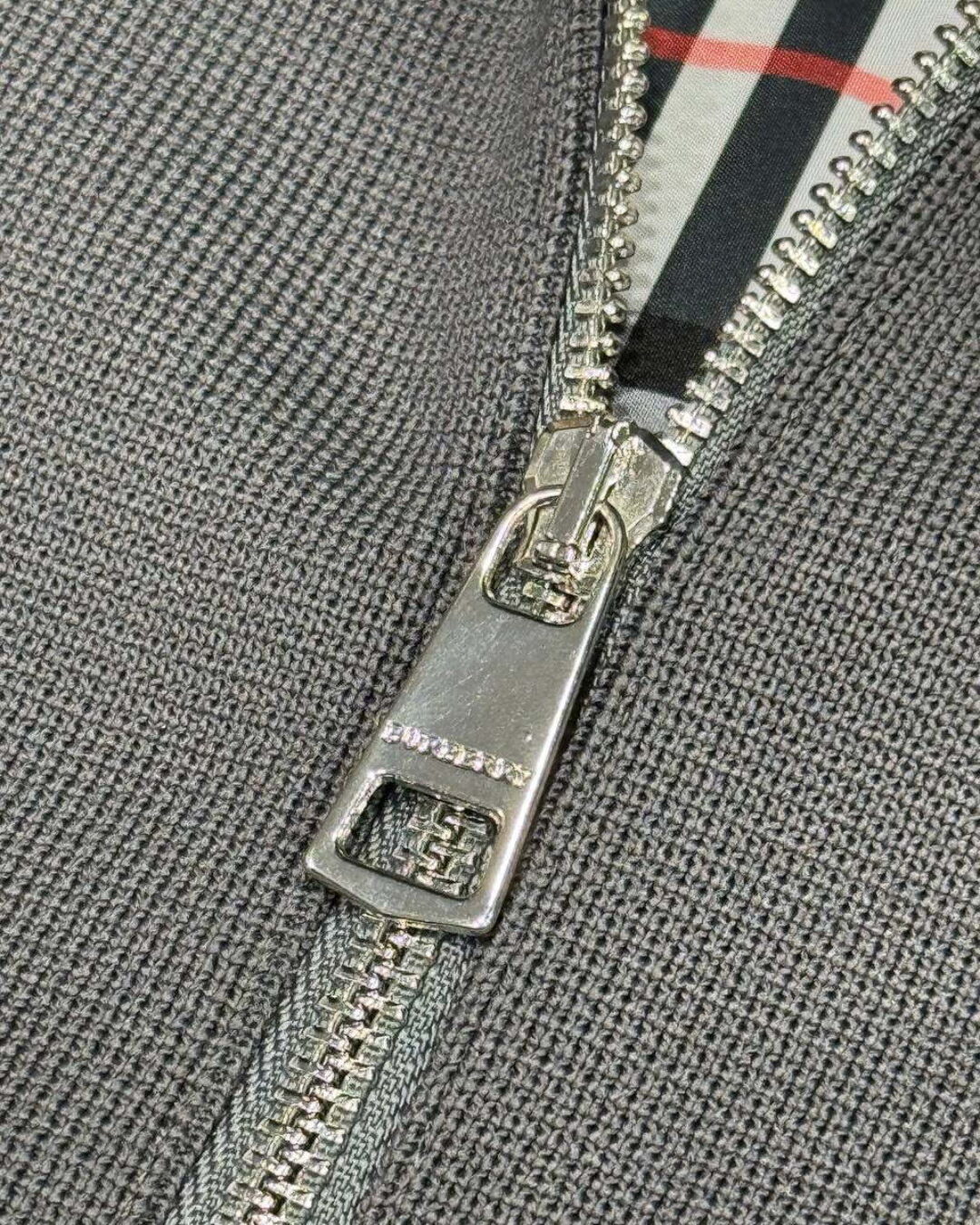 Куртка Burberry — изображение 10