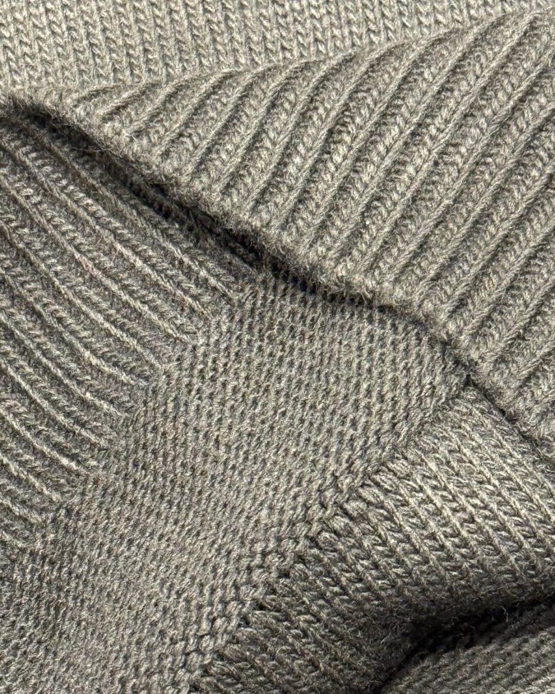 Свитер Louis Vuitton — изображение 8