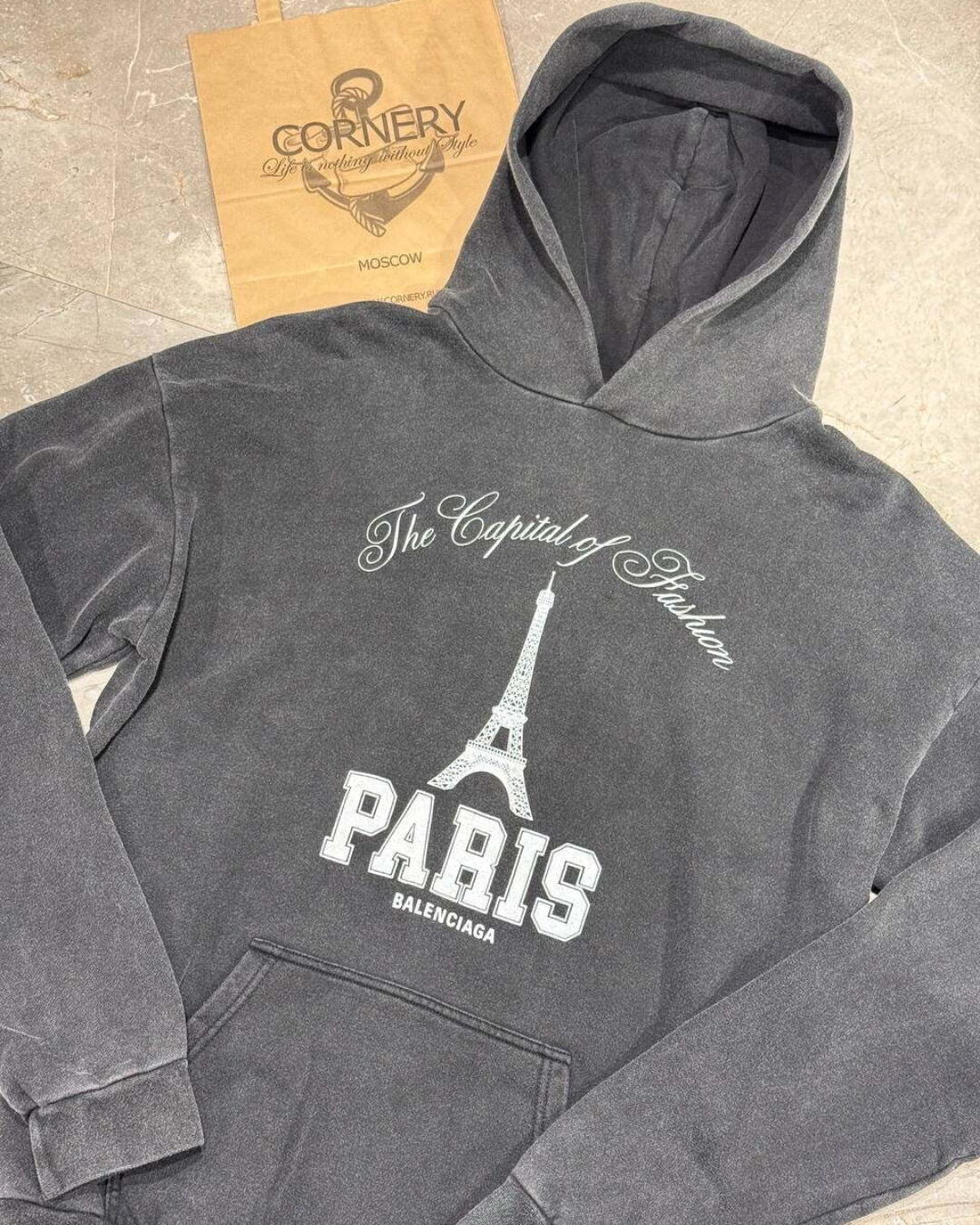 Худи Balenciaga — изображение 6