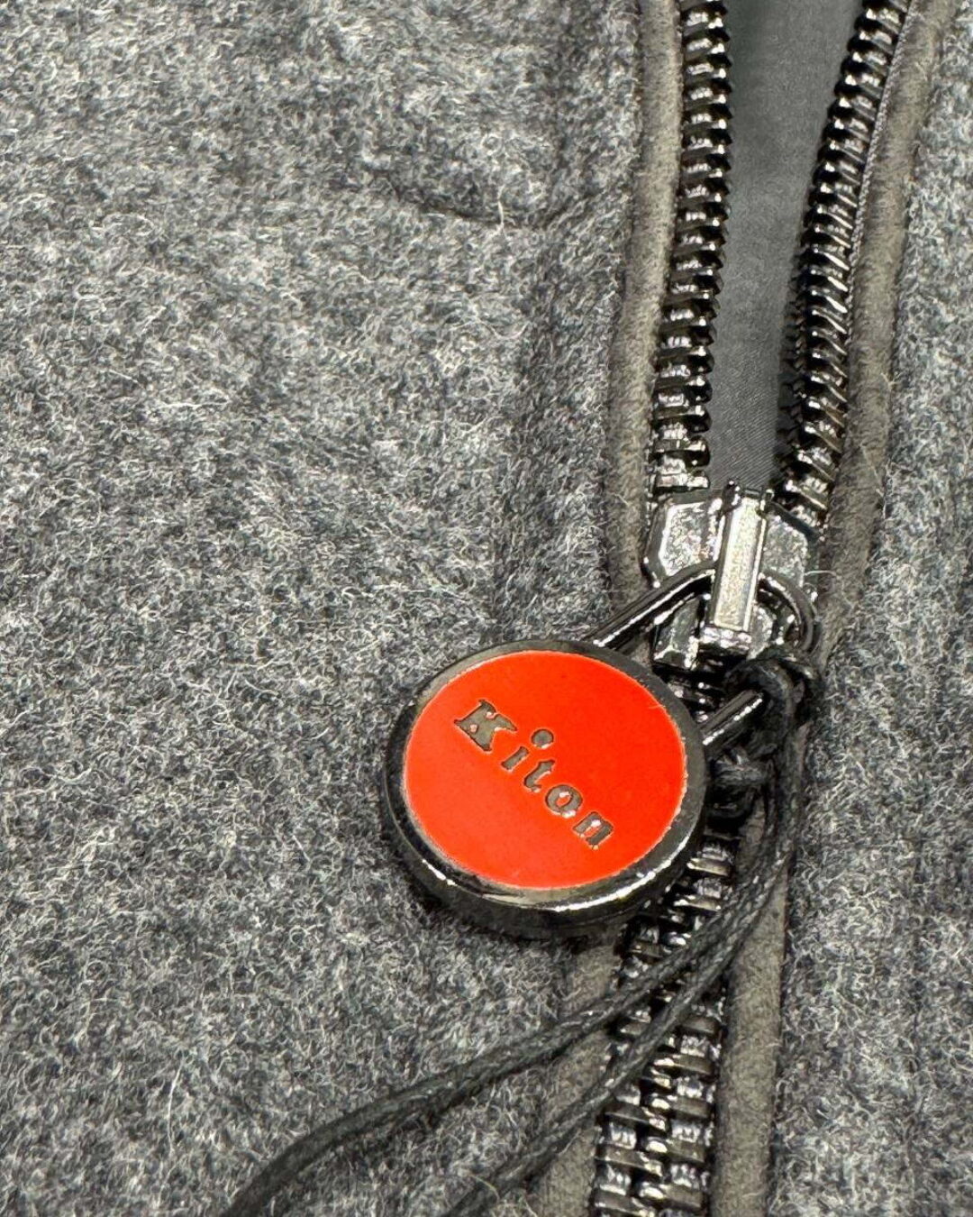 Жилет Kiton — изображение 7