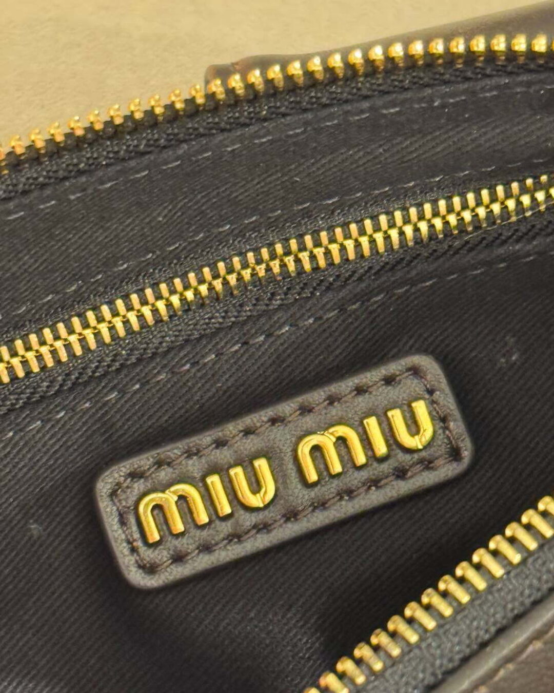 Сумка Miu Miu — изображение 6